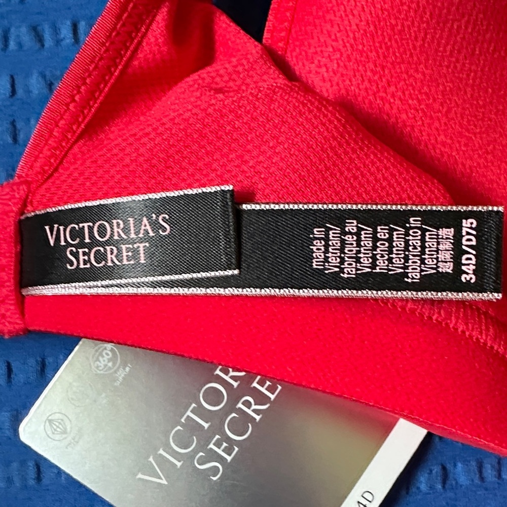 Victoria's Secret Vibrant Red Sports Bra - Picture 3 of 4